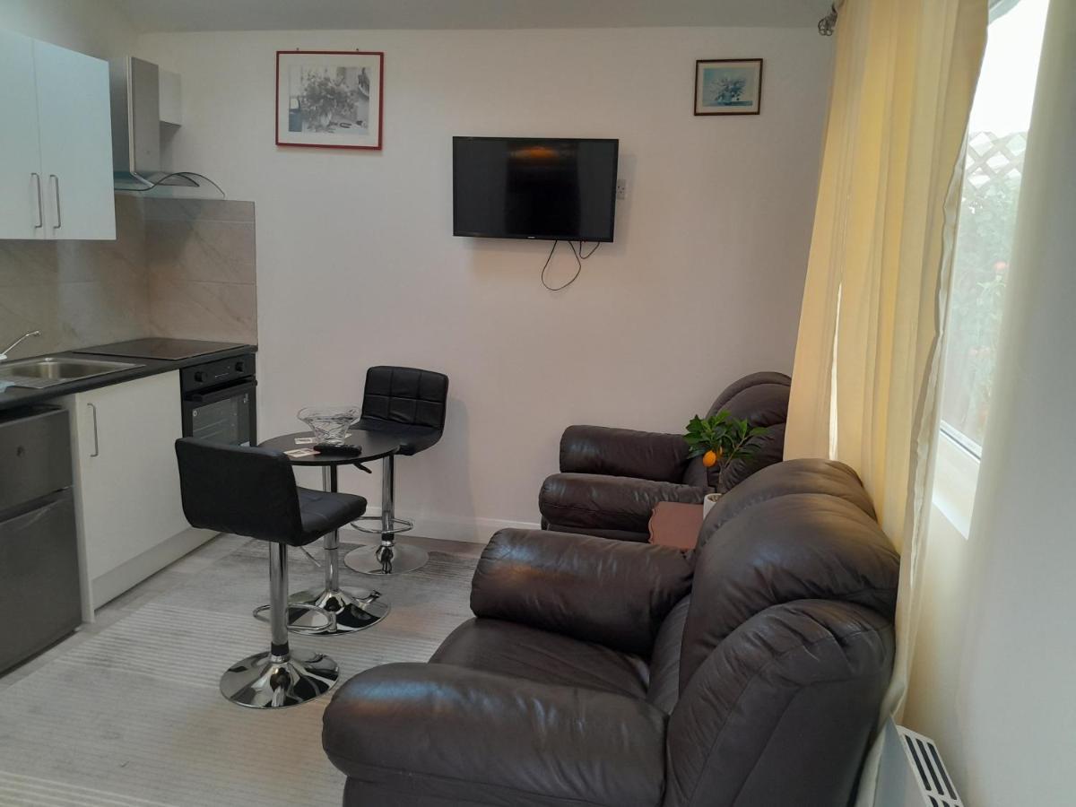 Nd'S Apartment Phibblestown Dış mekan fotoğraf